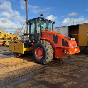 Caterpillar CAT CP74 Einzylinderwalze