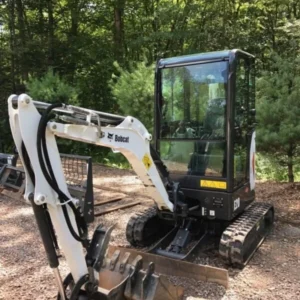 Bobcat E20, 1,8 t + 3 Löffel